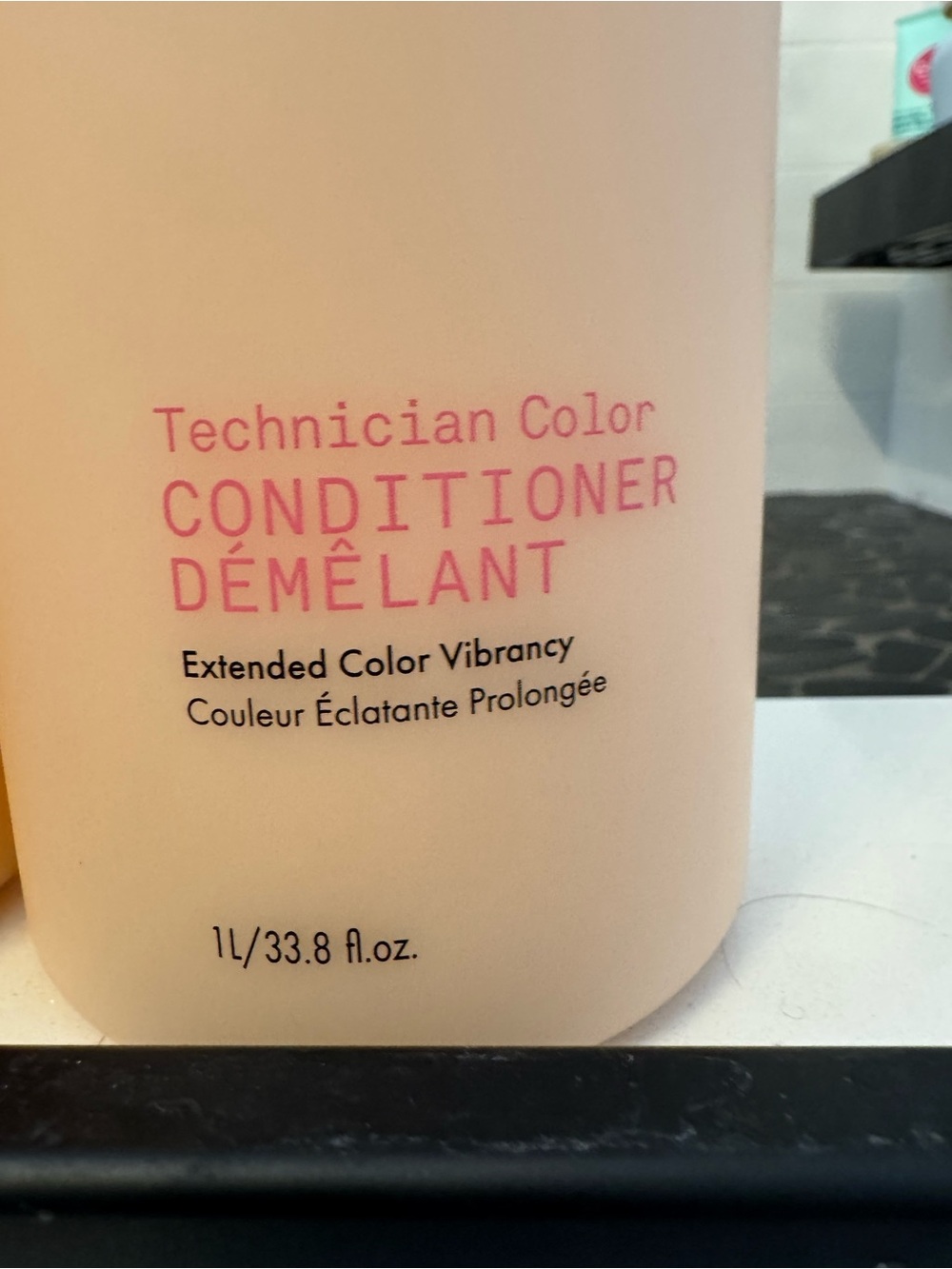Fekkai Shampoo/Conditioner - Picture 3 of 4